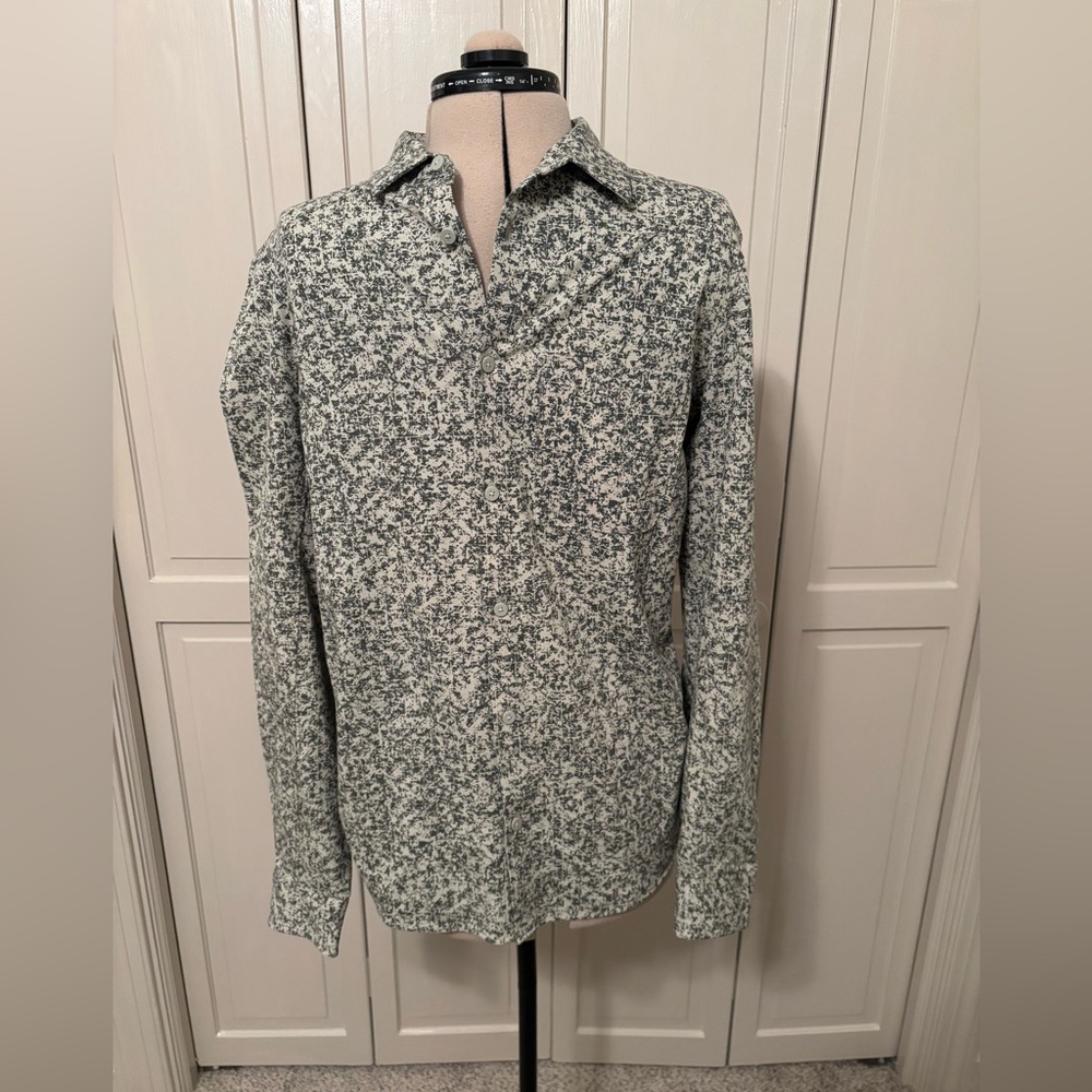 lululemon athletica Green Casual Button Down Shirt